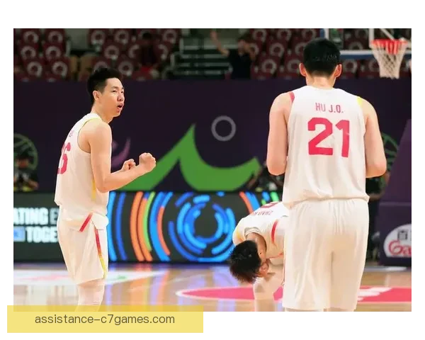 中国篮球队迎战世界强队 持续磨合目标直指巴黎奥运会