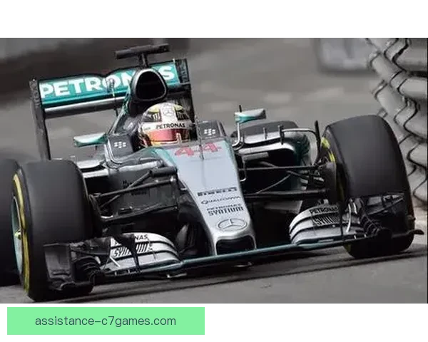 F1赛场风云再起车队角力升级新赛季冠军之争愈发白热化 F1赛场风云再起车队角力升级新赛季冠军之争愈发白热化