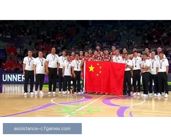 中国男篮迎战菲律宾全力冲击亚洲杯冠军，球迷期待新一轮突破